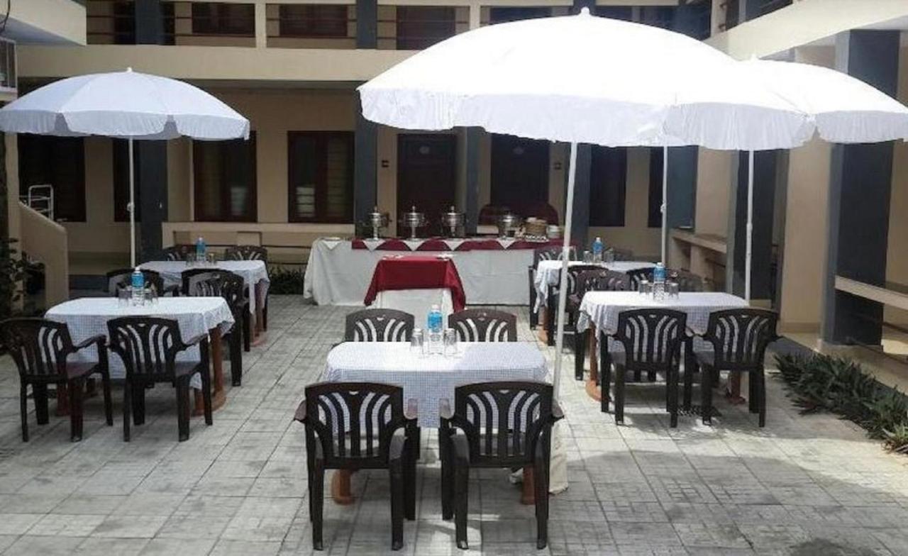 New Kovalam Beach Hotel Dış mekan fotoğraf